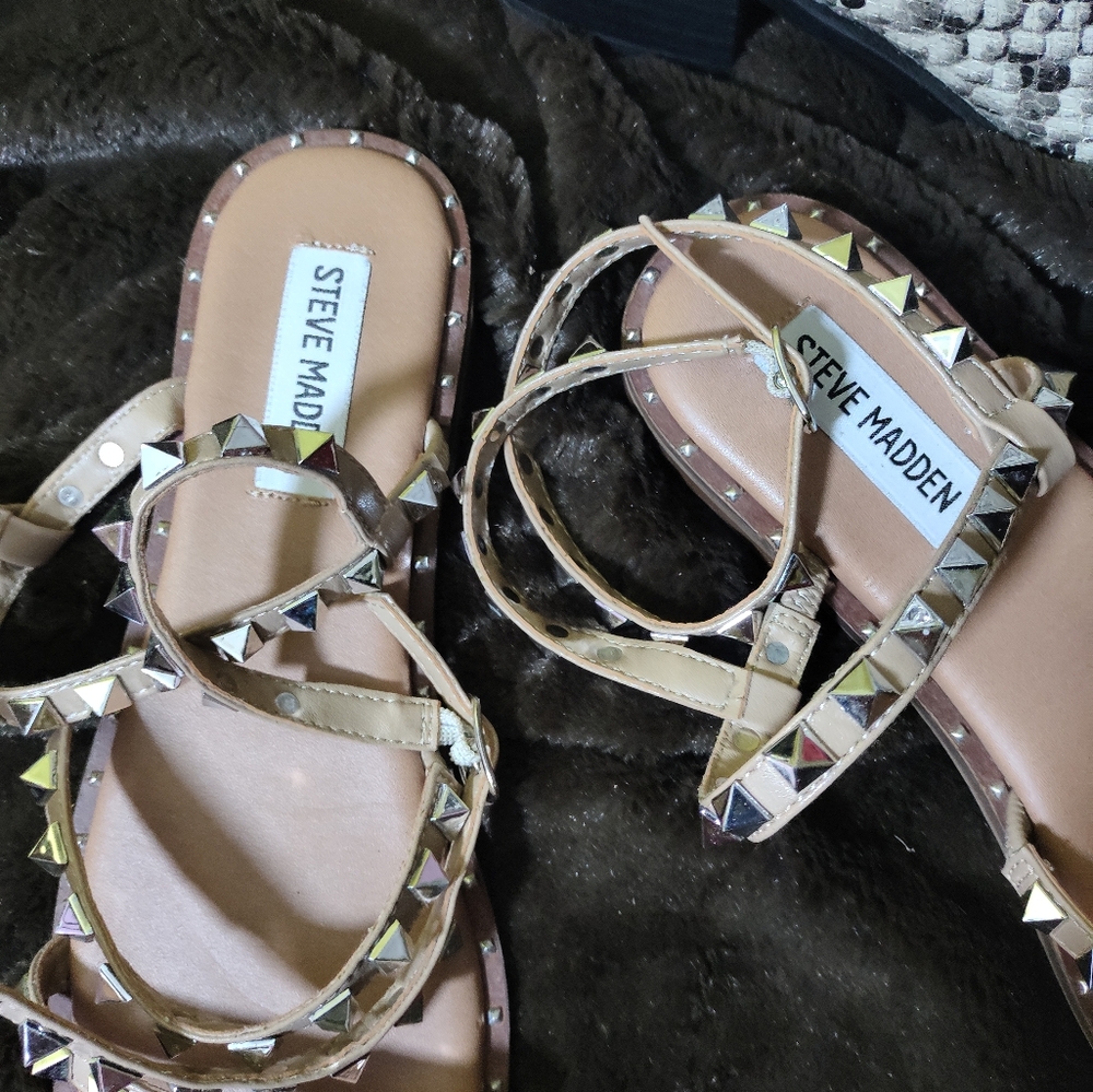 {TWO for the PRICE of ONE} Steve Madden shoe Bundle - Picture 6 of 10